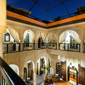 Boustane رياد