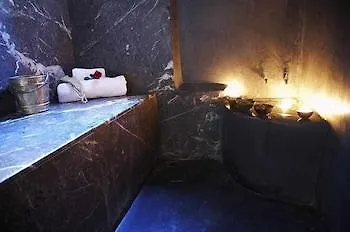 Riad Davia Marrakesh 3*,