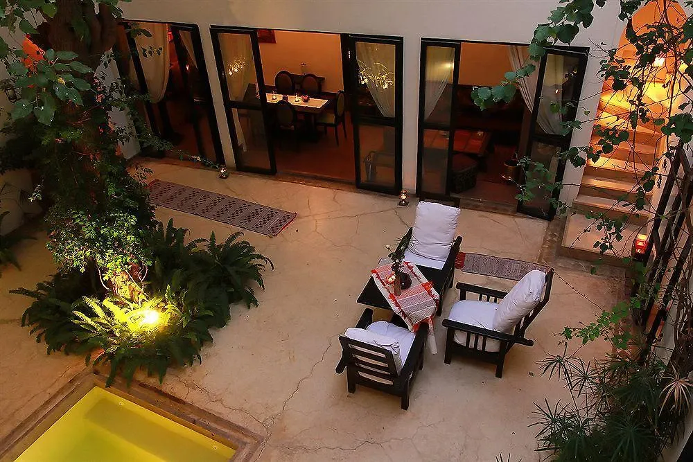 Riad Davia Marrakesh 3*,